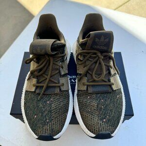 Men's Adidas Shoes, Military Green Size 7